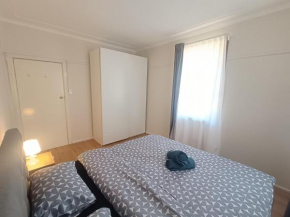 Quiet Room with Air Conditioning - E4, Sydney